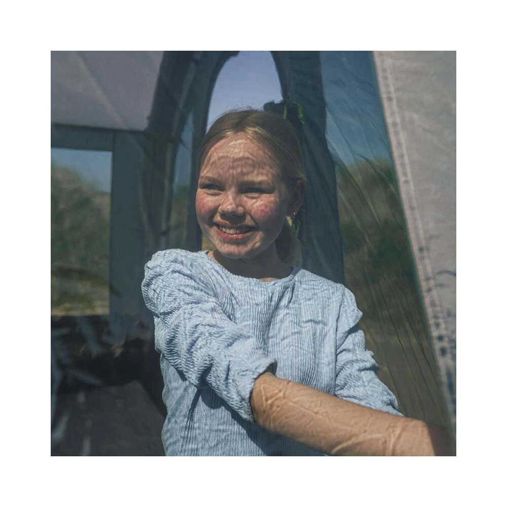 Outwell Tennessee 6+2 Air Tent (2025) - Image 12