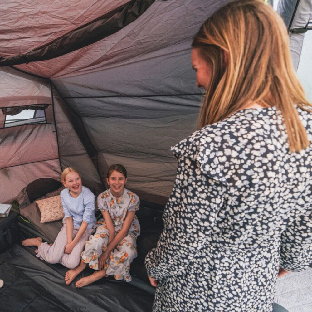 Outwell Tennessee 7 Air Tent (2025) - Image 13