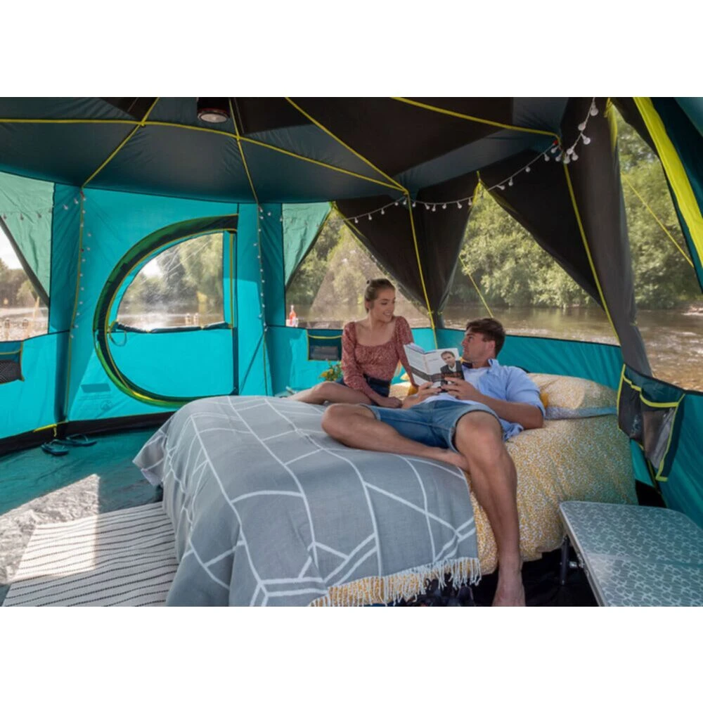 Coleman Octagon BlackOut Tent - Image 7