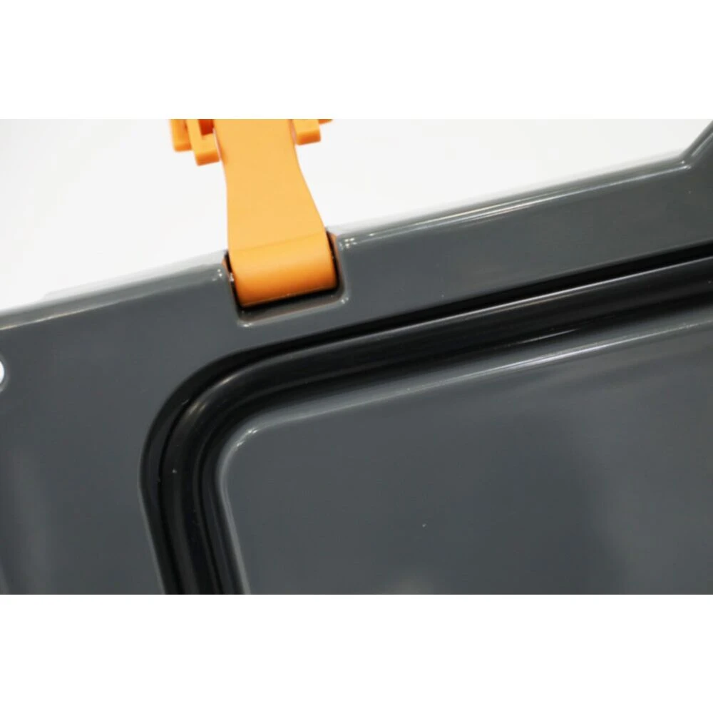 Vango Glacier 47L Cool Box - Image 14