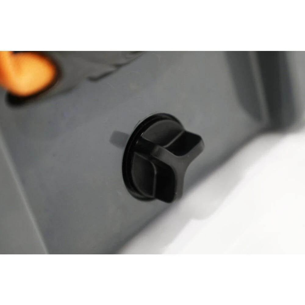 Vango Glacier 47L Cool Box - Image 17