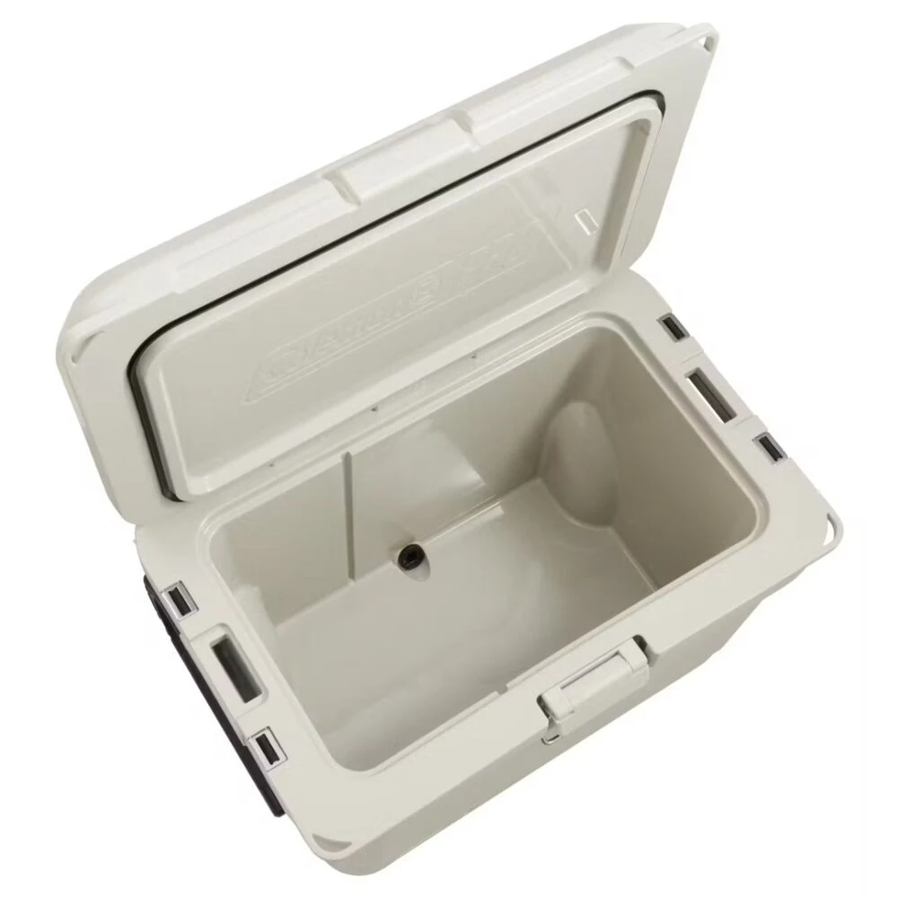 Coleman Pro Series 55QT Wheeled Cooler Box - Image 3