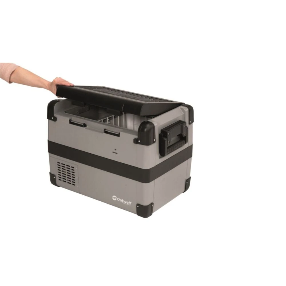 Outwell Deep Cool 35L Coolbox - Image 4