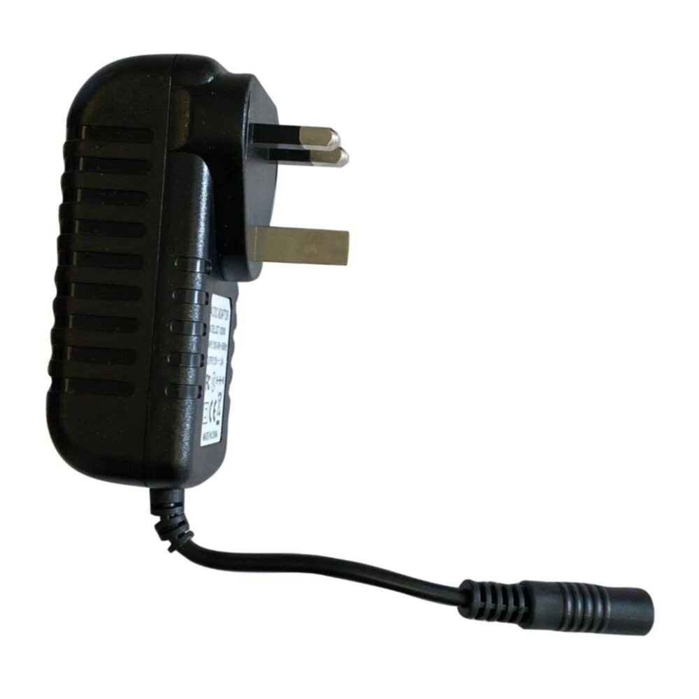 Quest SuperNova 120 LED (Main Unit) - Image 3